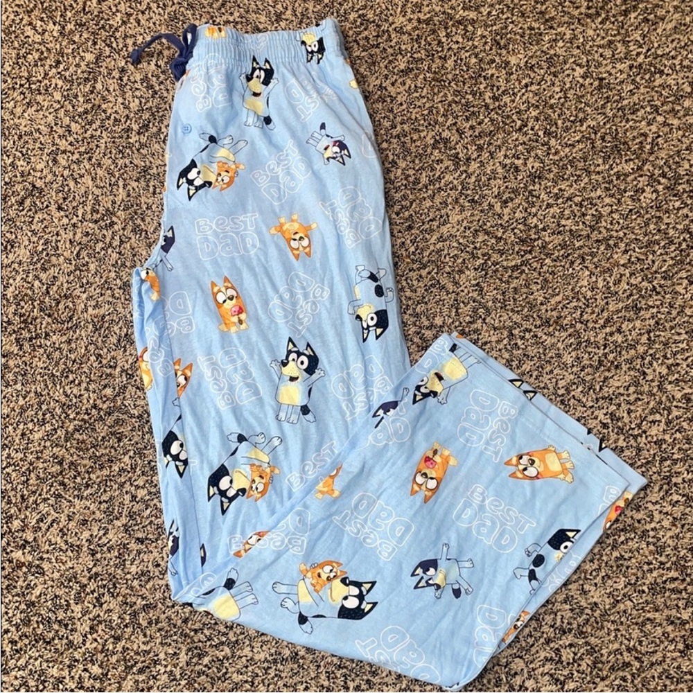Bluey Graphic Lounge Pants “Best Dad” Graphic Bundle Size Small | NWT - Picture 2 of 5